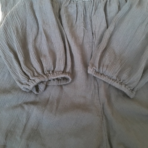 Hollister Navy Long Sleeve Crepe Romper-XS - Picture 6 of 7